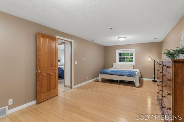 3215 Buchanan Street, Marne, MI 49435