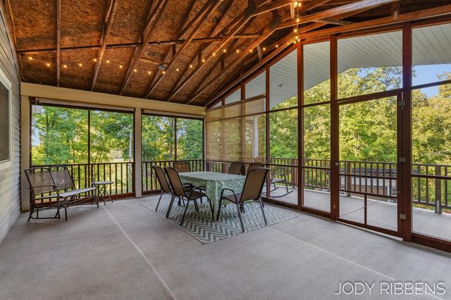 3215 Buchanan Street, Marne, MI 49435