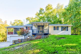 3215 Buchanan Street, Marne, MI 49435