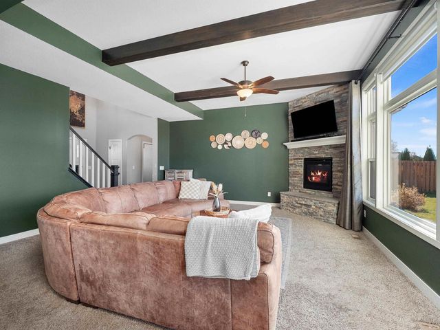 3077 Leon Cove, Fort Wayne, IN 46845