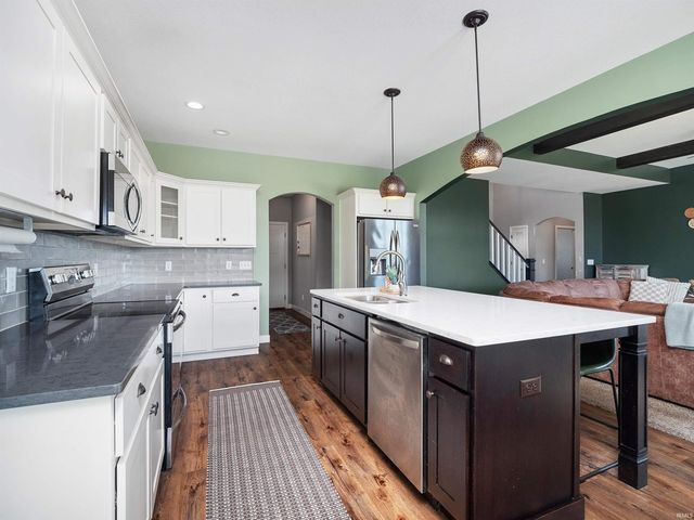 3077 Leon Cove, Fort Wayne, IN 46845