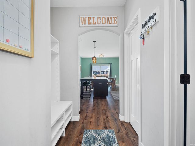 3077 Leon Cove, Fort Wayne, IN 46845