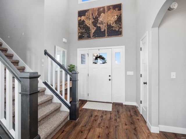 3077 Leon Cove, Fort Wayne, IN 46845