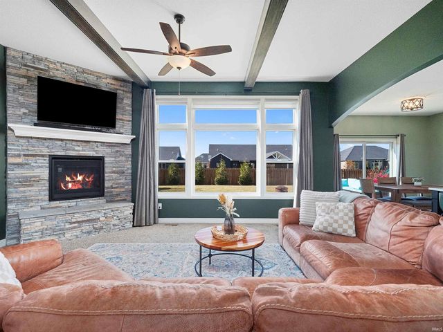 3077 Leon Cove, Fort Wayne, IN 46845