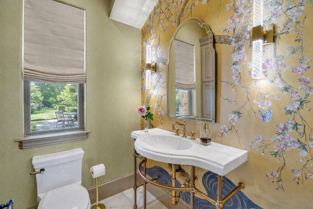 6262 Turner Way, Dallas, TX 75230