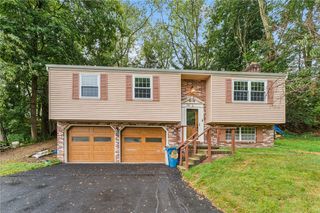 140 Hodil Road, Shaler, PA 15116