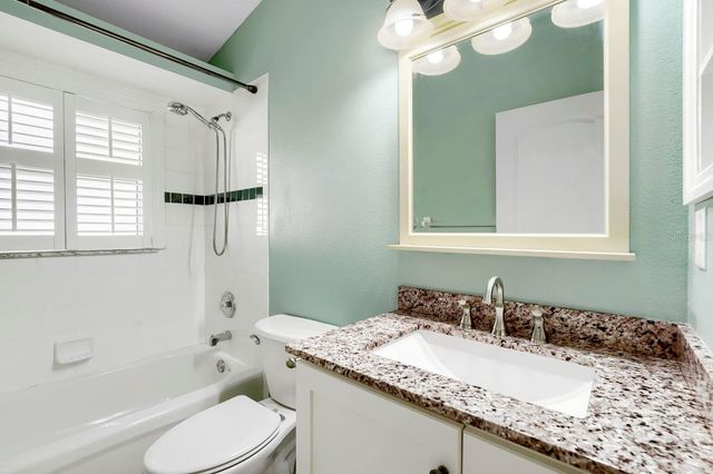 11337 CLEAR OAK CIR, New Port Richey, FL 34654