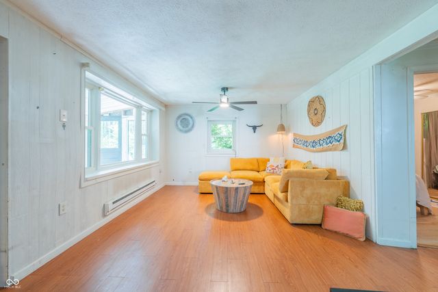 1260 N Lawrence Hollow Drive, Bloomfield, IN 47424
