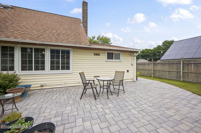 4 Farmbrook Drive, Old Bridge, NJ 08857