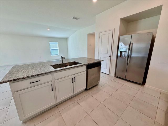 240 SUMMERLIN LOOP, Haines City, FL 33844