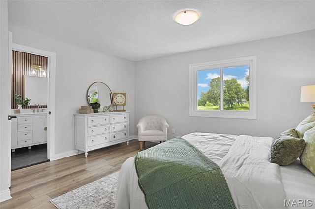 1674 Su Twan Drive, Worden, IL 62097