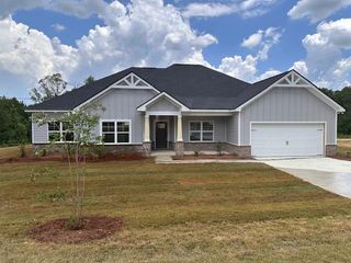 271 Lee Road 0169, Opelika, AL 36804