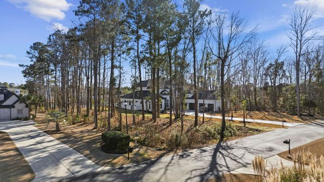 9789 Anchor Dr., Longs, SC 29568