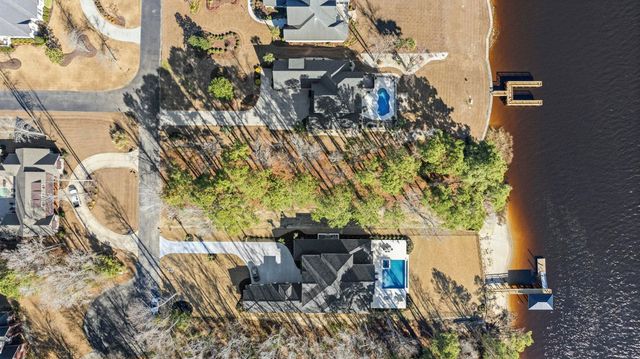 9789 Anchor Dr., Longs, SC 29568