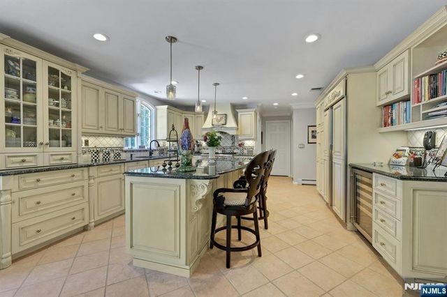 63 Pleasant Avenue, Upper Saddle River, NJ 07458