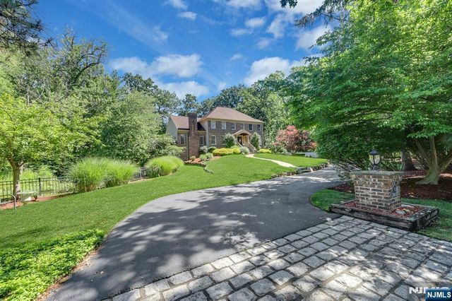 63 Pleasant Avenue, Upper Saddle River, NJ 07458