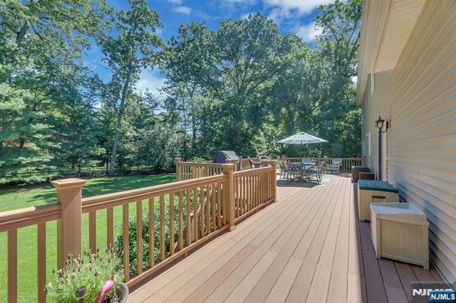 63 Pleasant Avenue, Upper Saddle River, NJ 07458