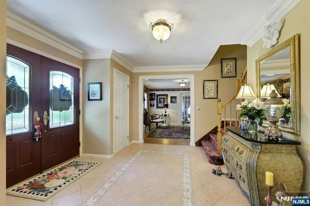 63 Pleasant Avenue, Upper Saddle River, NJ 07458