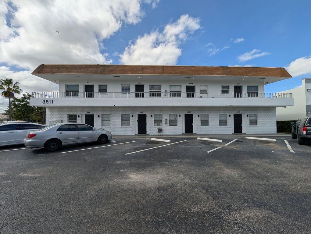 3611 N Dixie Hwy 3617, Oakland Park, FL 33334