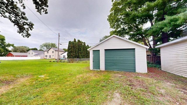 625 Grove Street, Fort Atkinson, WI 53538