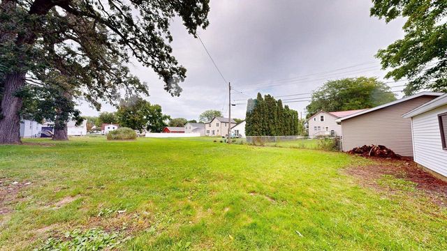 625 Grove Street, Fort Atkinson, WI 53538