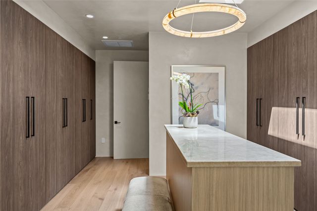 25 Lodge Circle, Santa Fe, NM 87506