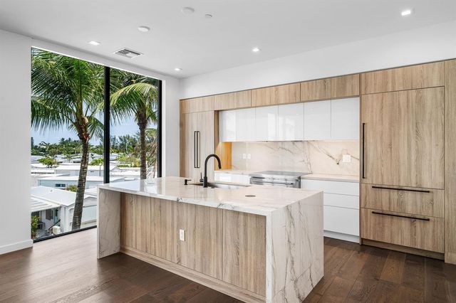 11505 Old Ocean Boulevard, Ocean Ridge, FL 33435