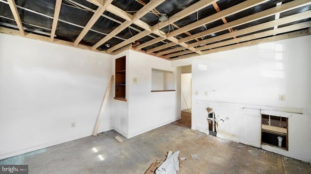 3209 E LOMBARD ST, Baltimore, MD 21224