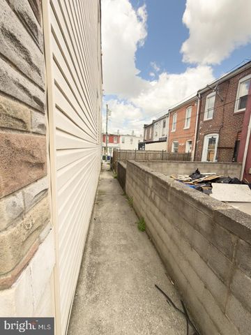 3209 E LOMBARD ST, Baltimore, MD 21224