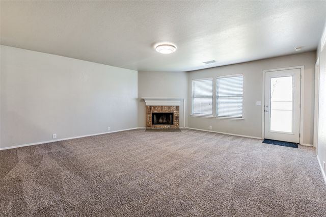 9013 Sagebrush Trail, Cross Roads, TX 76227