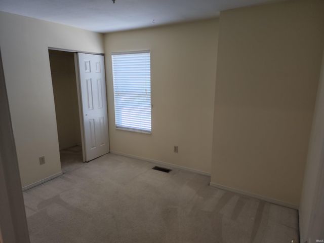 3819 S Claybridge Drive, Bloomington, IN 47401