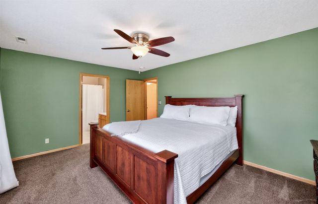 410 SE Cardinal Lane, Waukee, IA 50263