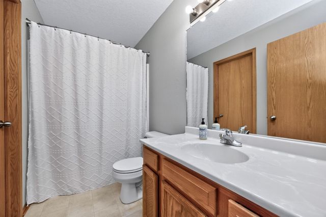 410 SE Cardinal Lane, Waukee, IA 50263