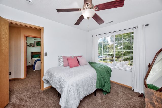 410 SE Cardinal Lane, Waukee, IA 50263
