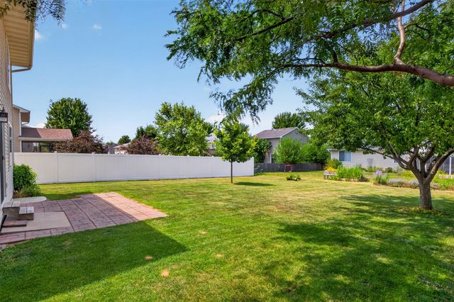 410 SE Cardinal Lane, Waukee, IA 50263