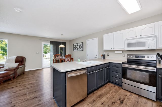 410 SE Cardinal Lane, Waukee, IA 50263