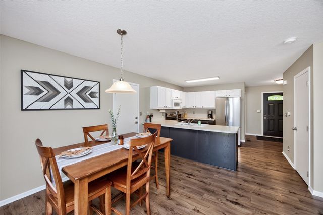 410 SE Cardinal Lane, Waukee, IA 50263