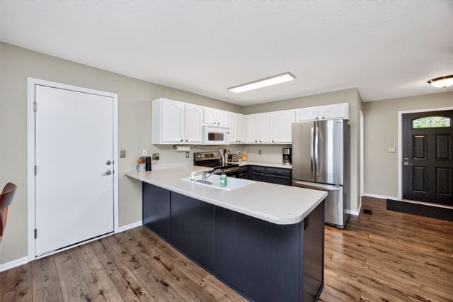 410 SE Cardinal Lane, Waukee, IA 50263