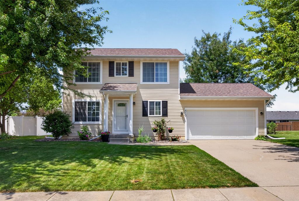 410 SE Cardinal Lane, Waukee, IA 50263