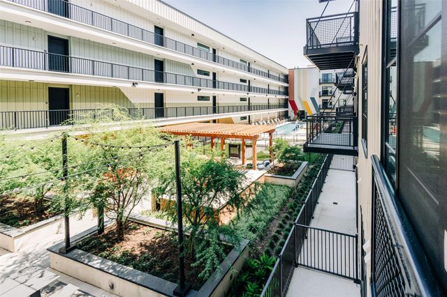 4315 S Congress Ave 406, Austin, TX 78745