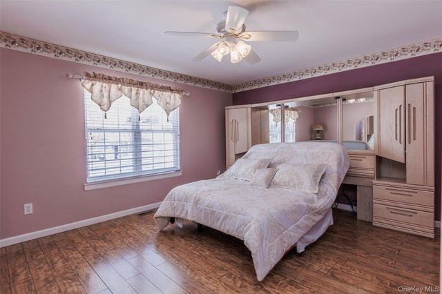 38 Gettysburg Drive, Port Jefferson Station, NY 11776