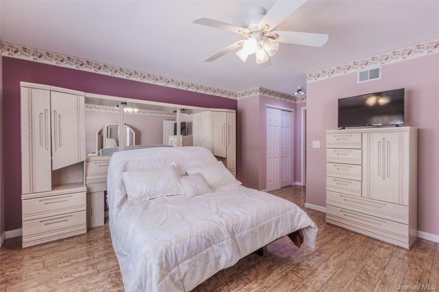 38 Gettysburg Drive, Port Jefferson Station, NY 11776