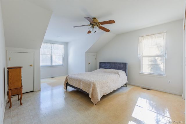 38 Gettysburg Drive, Port Jefferson Station, NY 11776