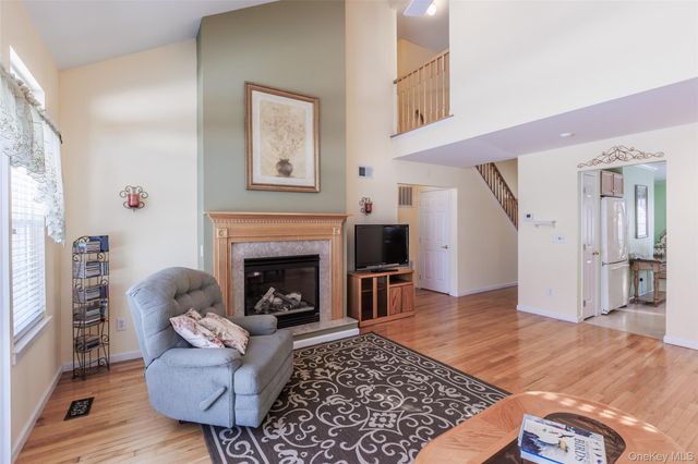 38 Gettysburg Drive, Port Jefferson Station, NY 11776