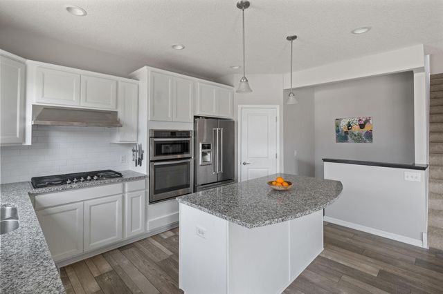561 14th Street NW, New Brighton, MN 55112
