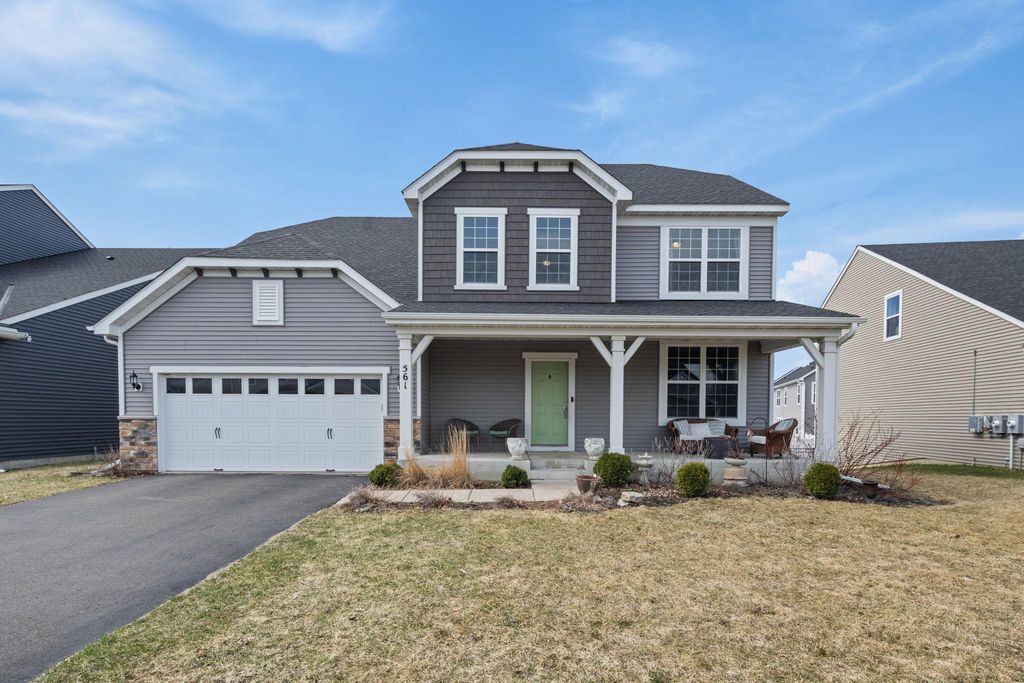561 14th Street NW, New Brighton, MN 55112