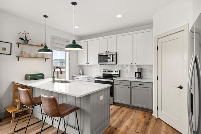 813 Spruce Street NW, Bondurant, IA 50035