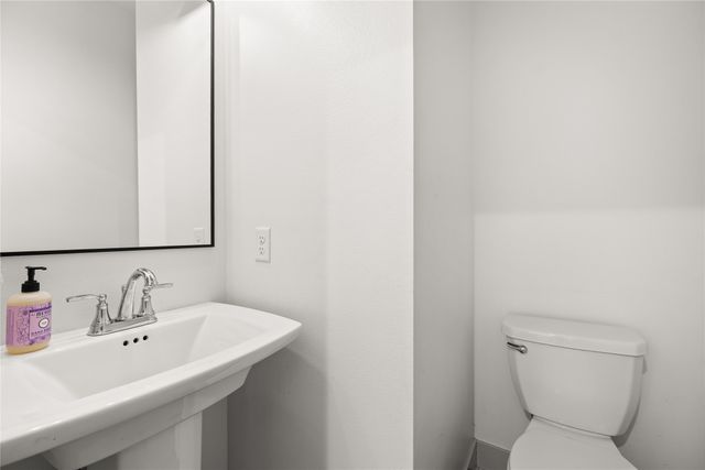 813 Spruce Street NW, Bondurant, IA 50035