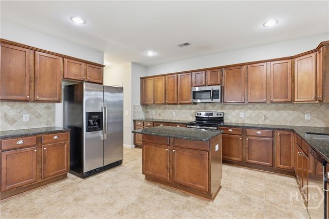 220 Mosswood Drive, Savannah, GA 31405