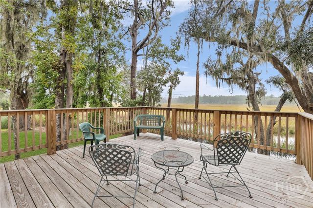 220 Mosswood Drive, Savannah, GA 31405